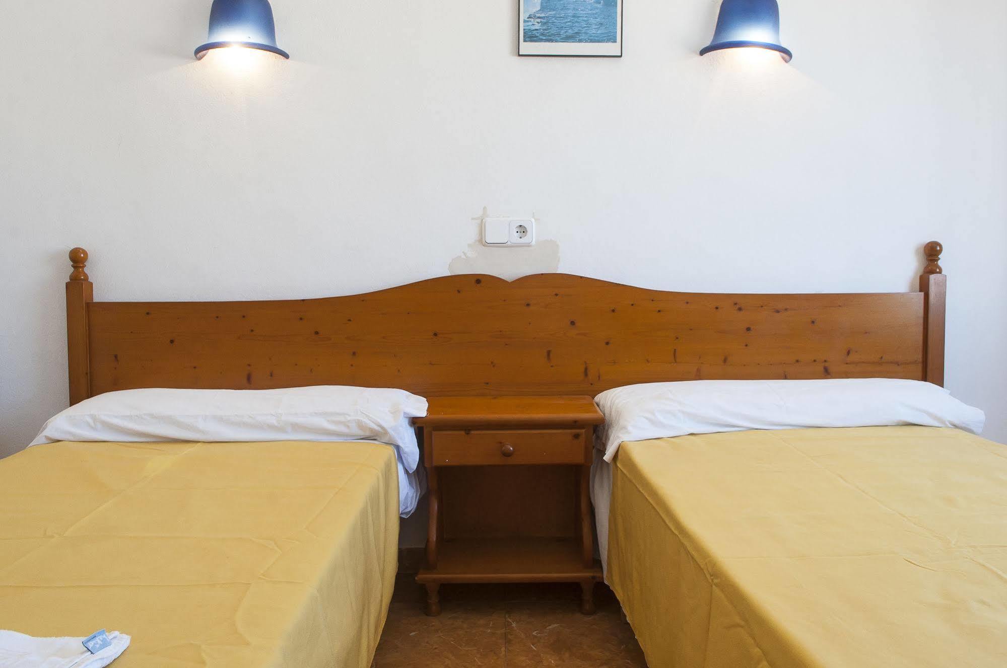 Surfing Concept Hostel Кала Ратхада Екстериор снимка